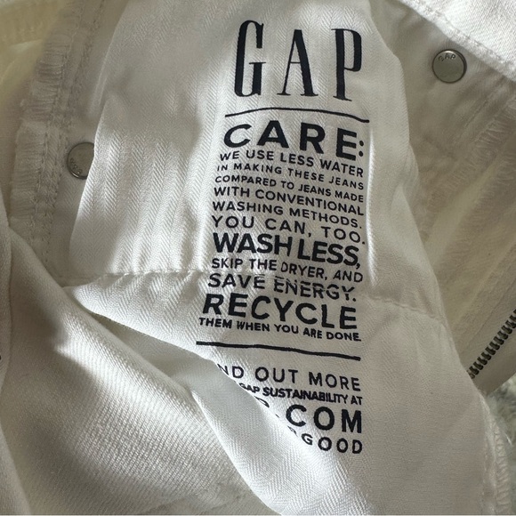 GAP White Ripped Jeans - Picture 8 of 11